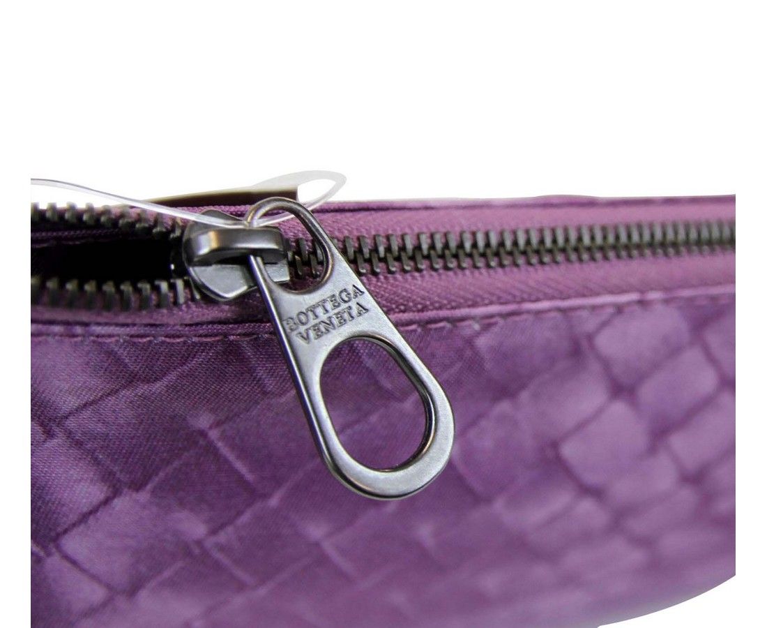 Women's Medium Purple Pouch Cosmetic Bag