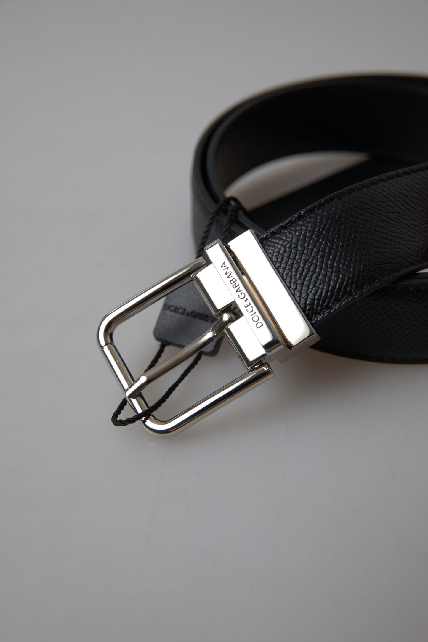 Black Leather Silver Metal Buckle Belt