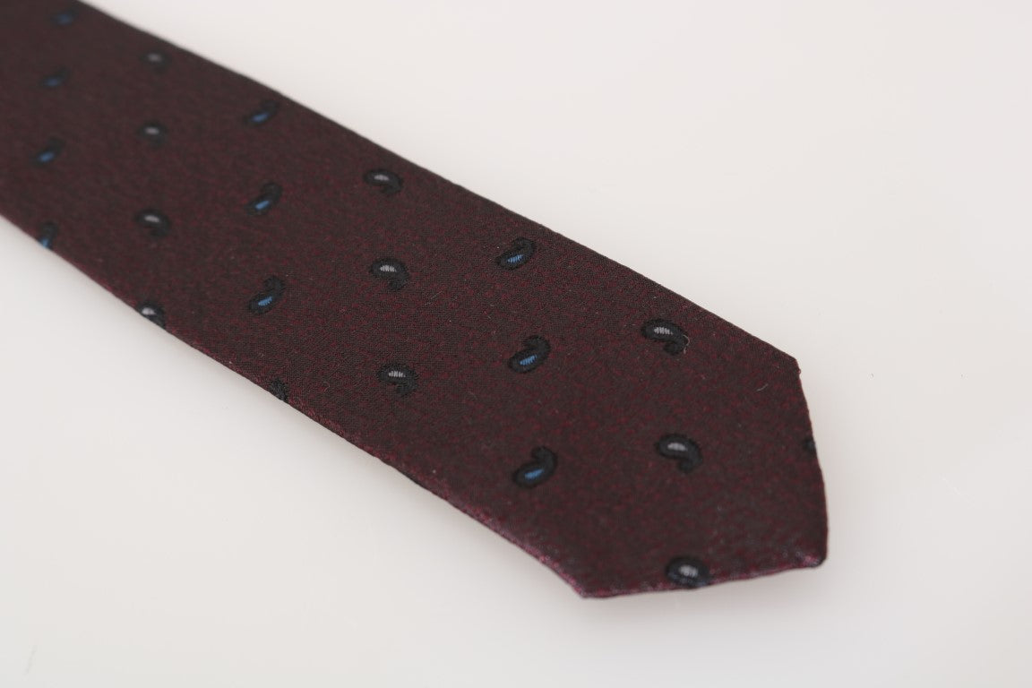 Elegant Bordeaux Silk Necktie