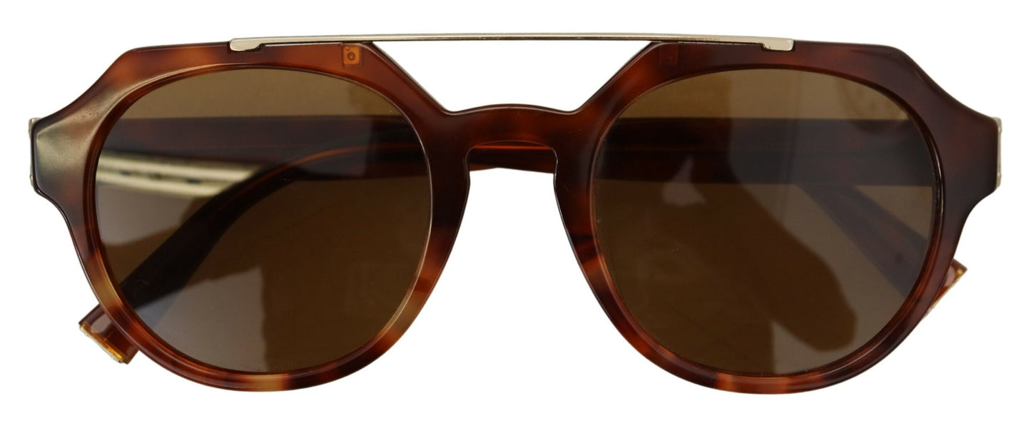 Chic Brown Wayfarer Sunglasses