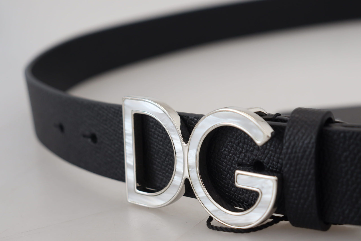 Elegant Leather Belt with DG Metal Buckle