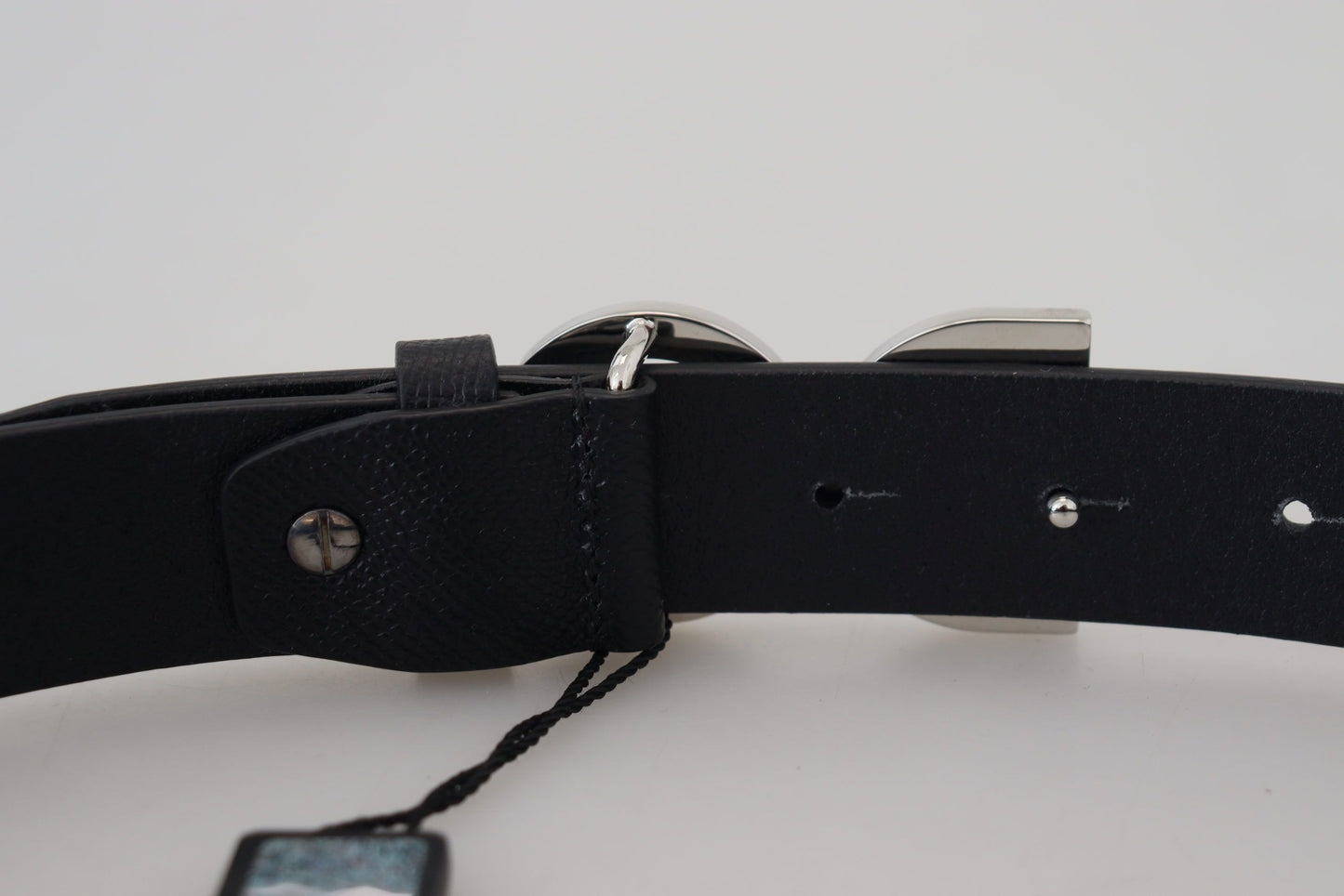 Elegant Leather Belt with DG Metal Buckle