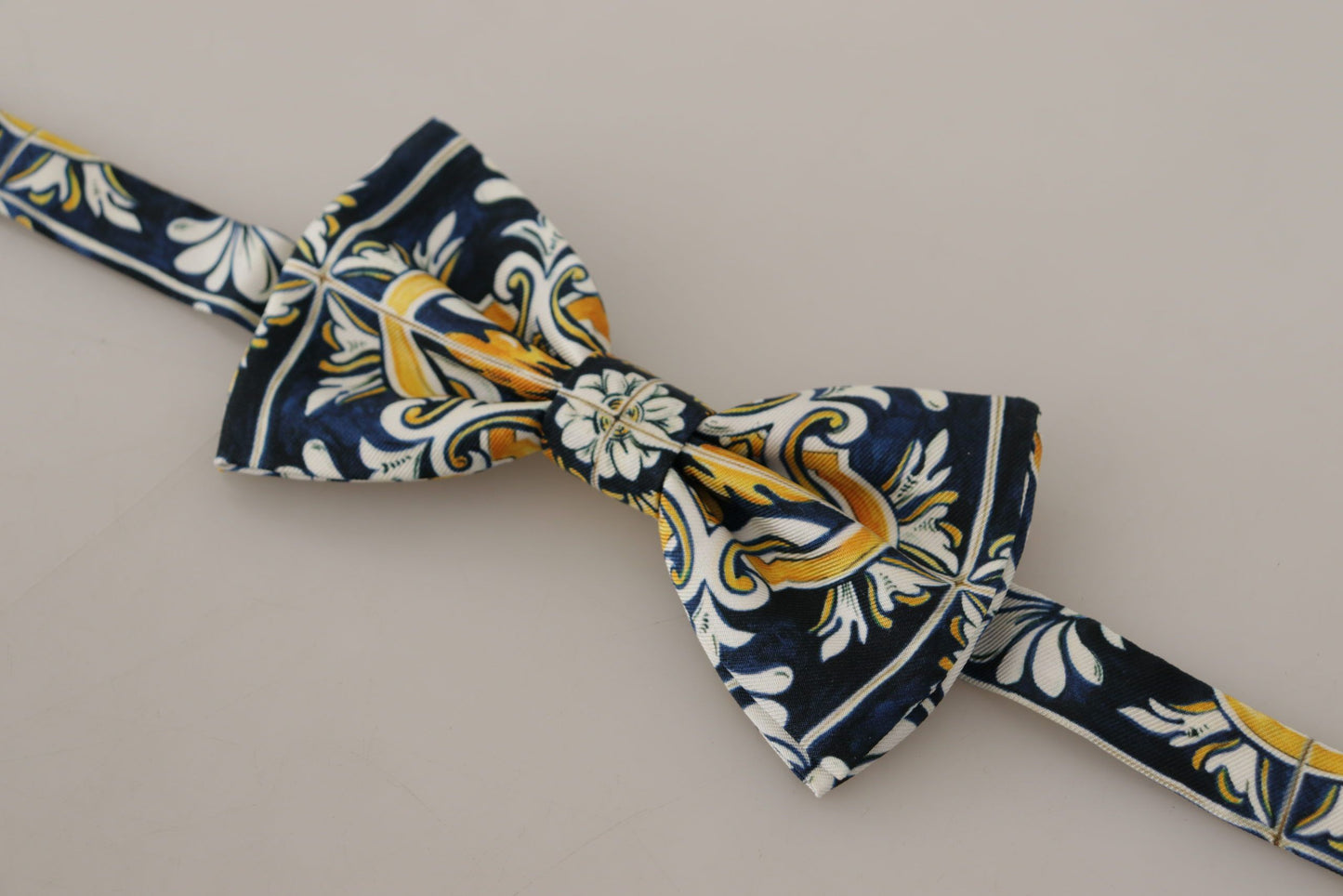 Exclusive Majolica Print Silk Bow Tie