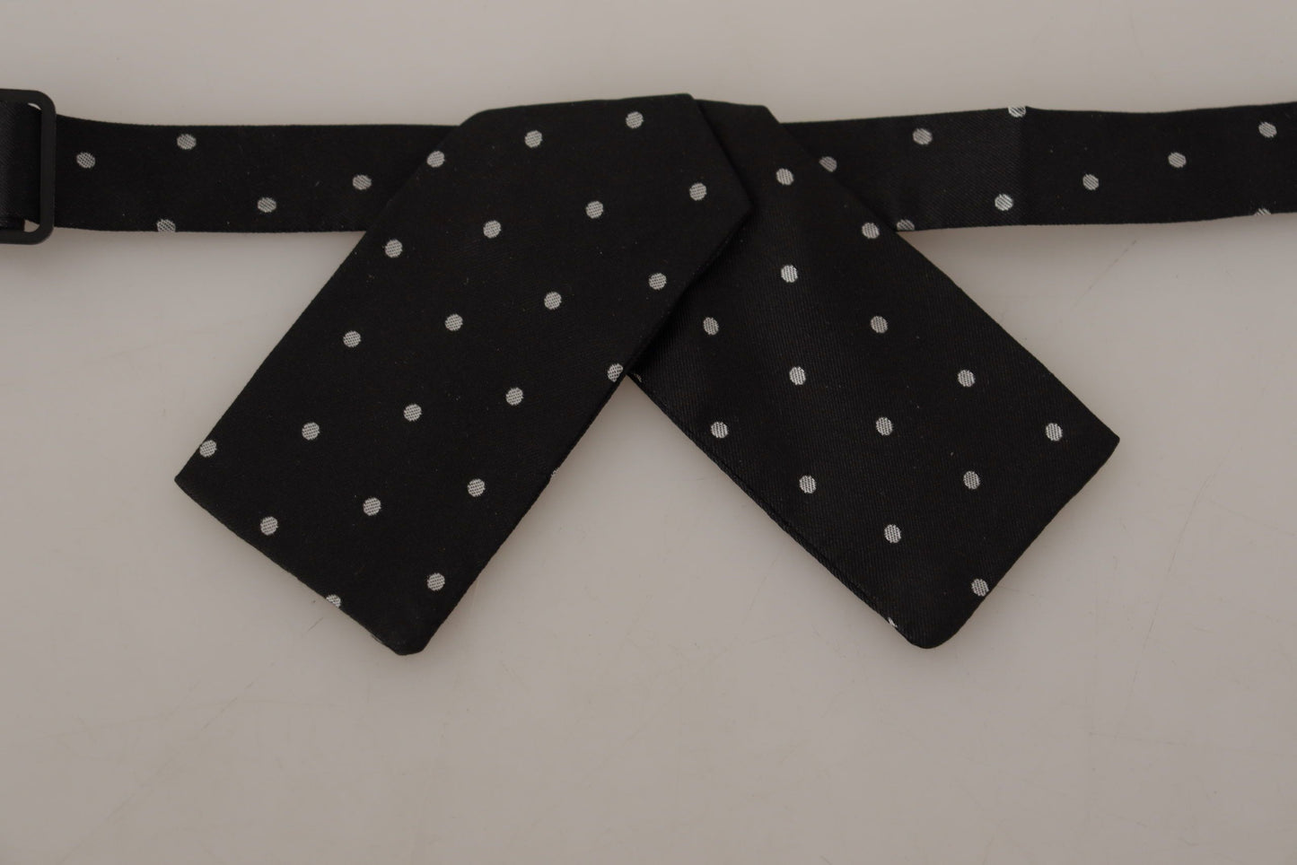 Elegant Polka Dot Silk Bow Tie