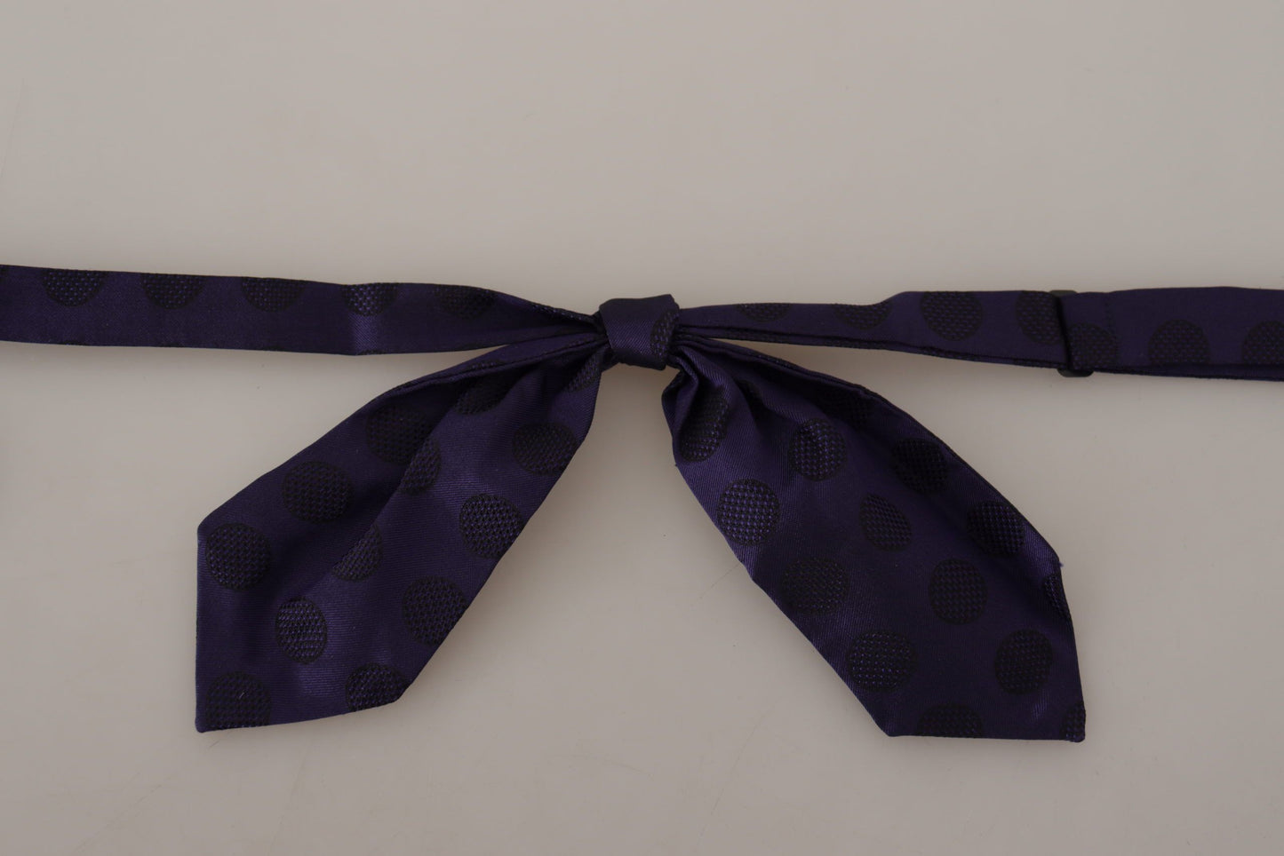 Elegant Silk Bow Tie in Blue