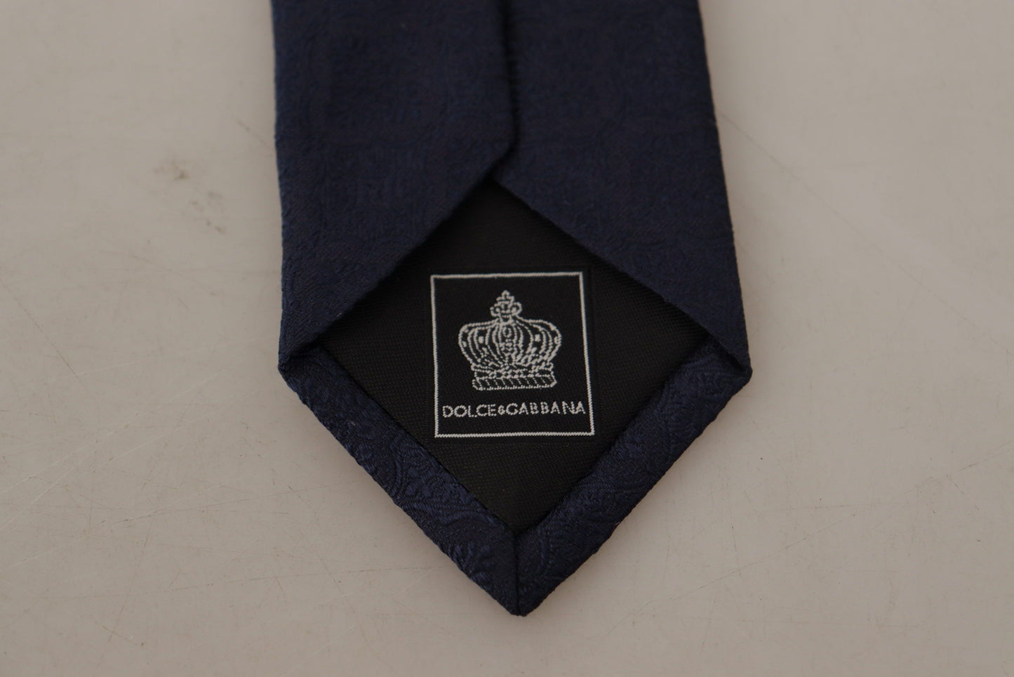 Elegant Blue Silk Men's Tie