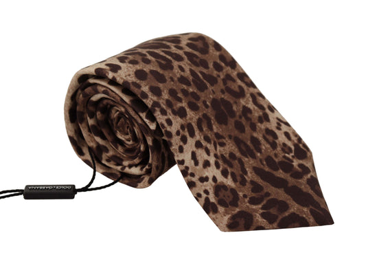 Elegant Leopard Silk Bow Tie