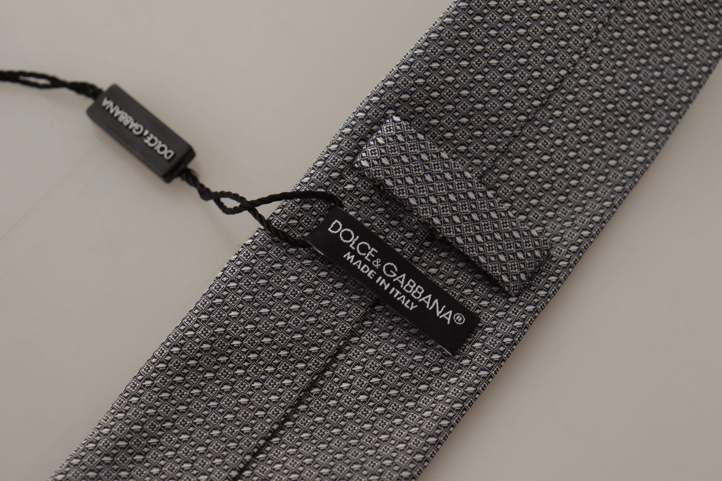 Elegant Black and White Silk Tie