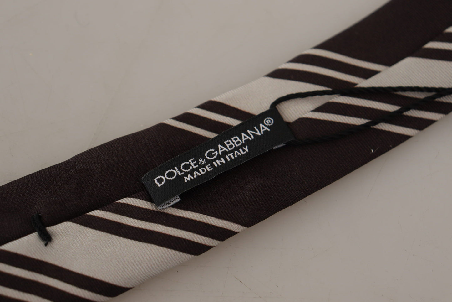 Elegant Silk Brown Tie for Sophisticated Style