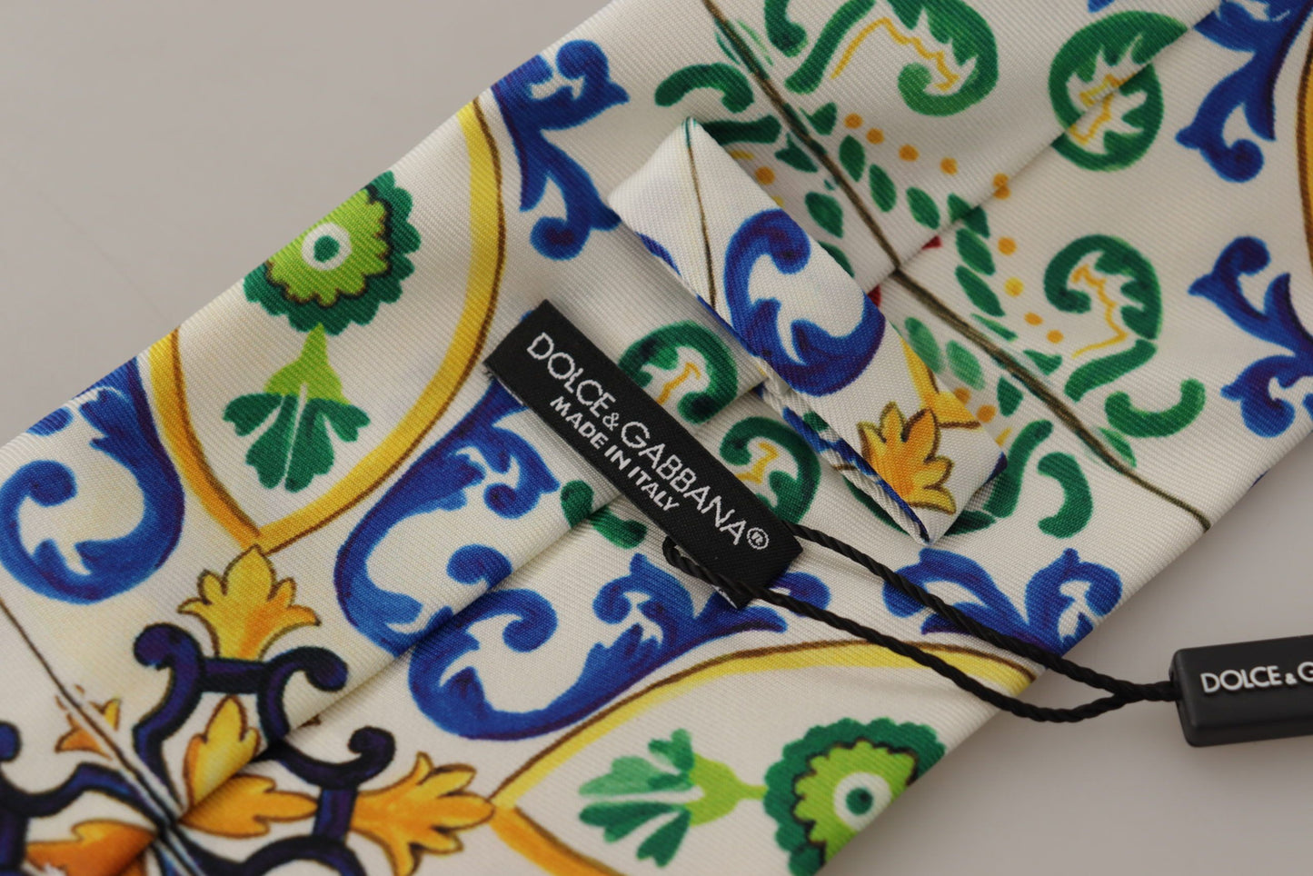 Elegant Multicolor Majolica Silk Tie