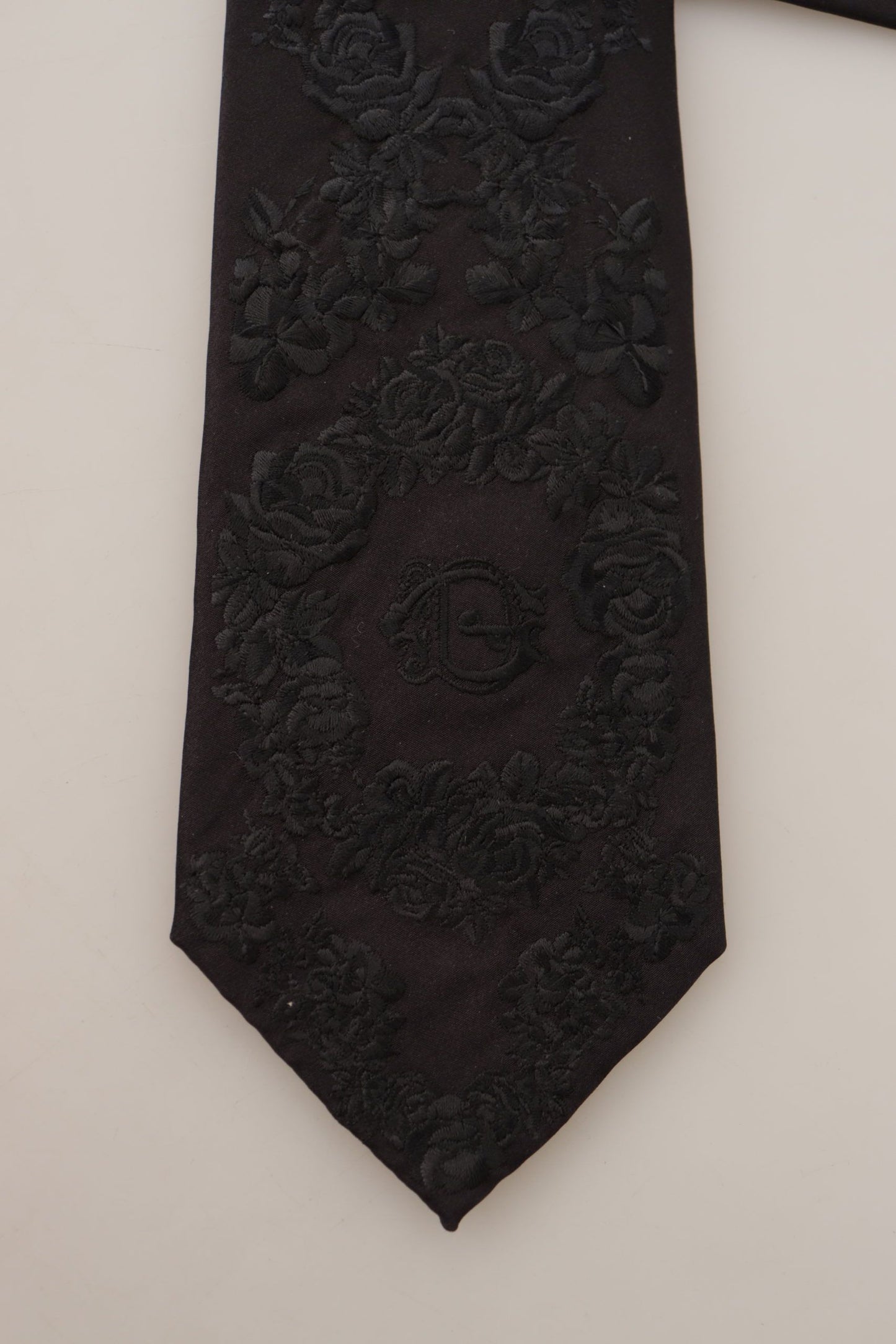 Elegant Black Silk Tie