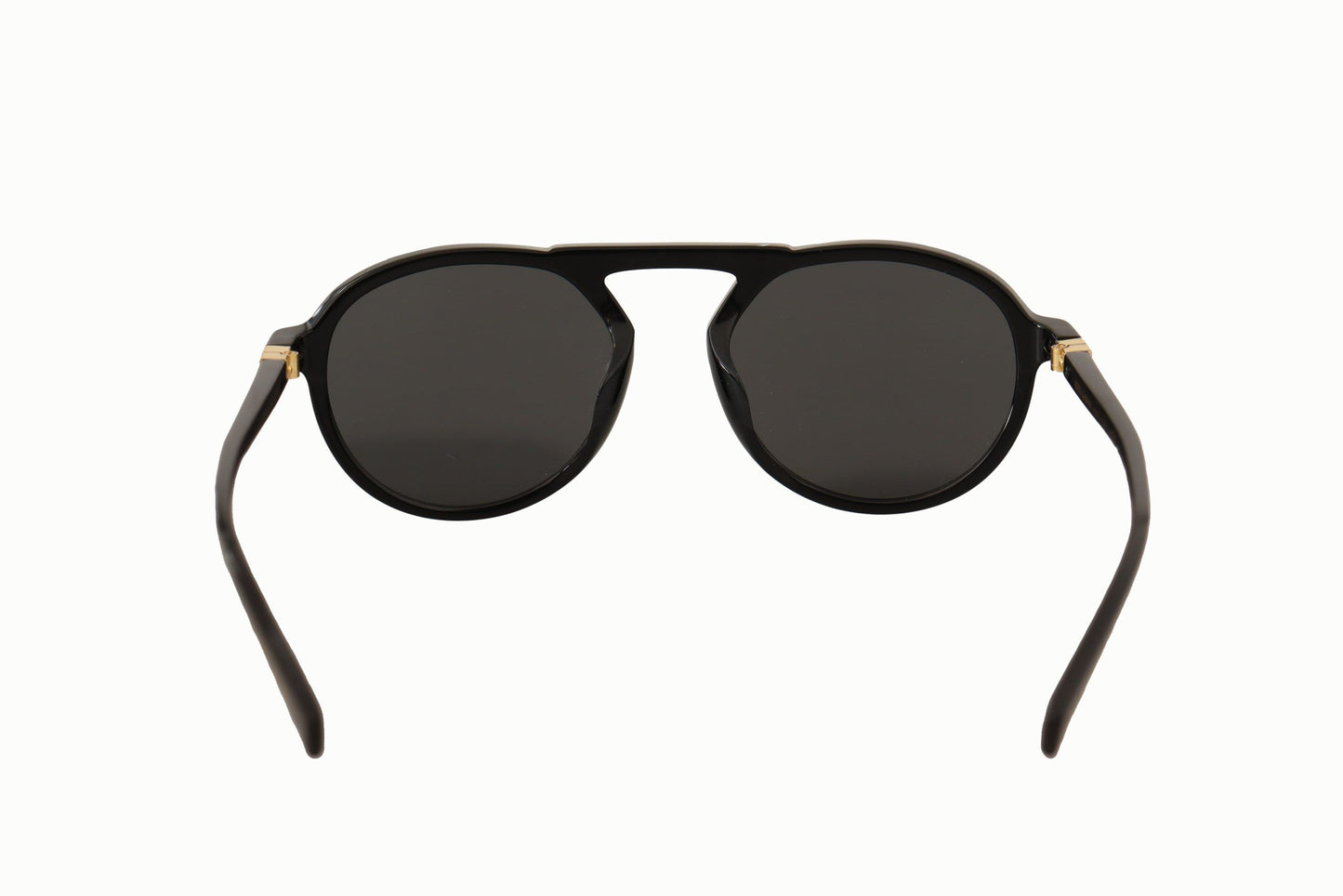 Elegant Black Full-Frame Sunglasses