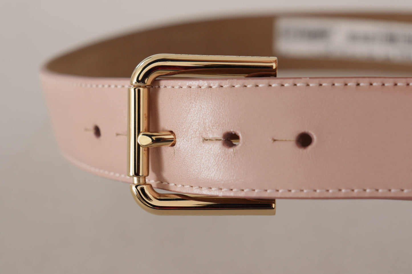 Elegant Light Pink Leather Belt