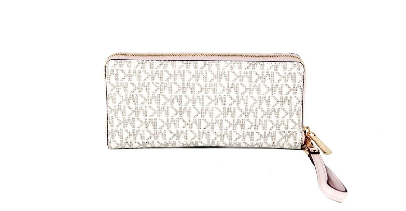 Jet Set Travel Large Vanilla Signature Pink Continental Wallet