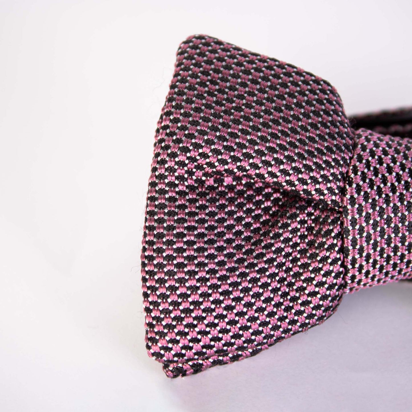 Micro Print Silk Tom Ford Bow Tie Pink Black