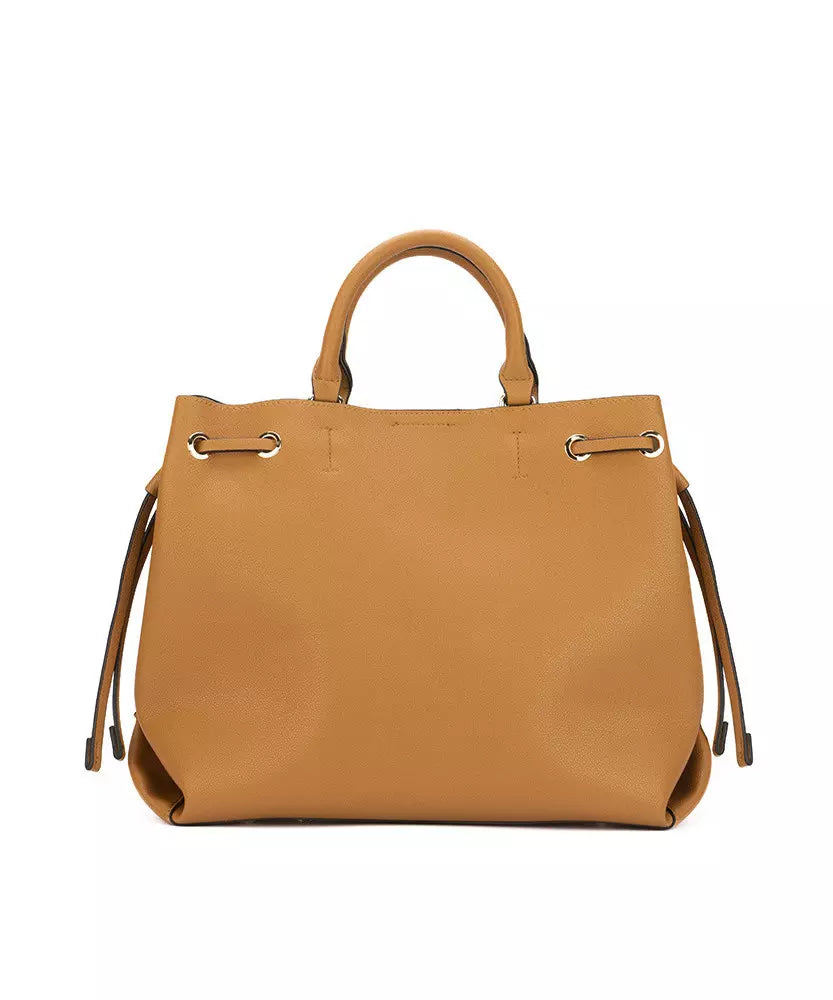 Chic Beige Shoulder Bag with Magnetic Closure