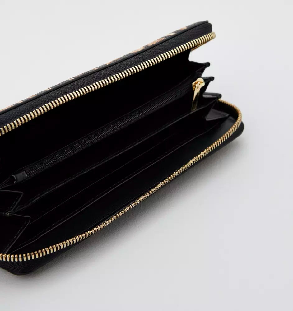 Sleek Designer Zipper Wallet with Gold Accents