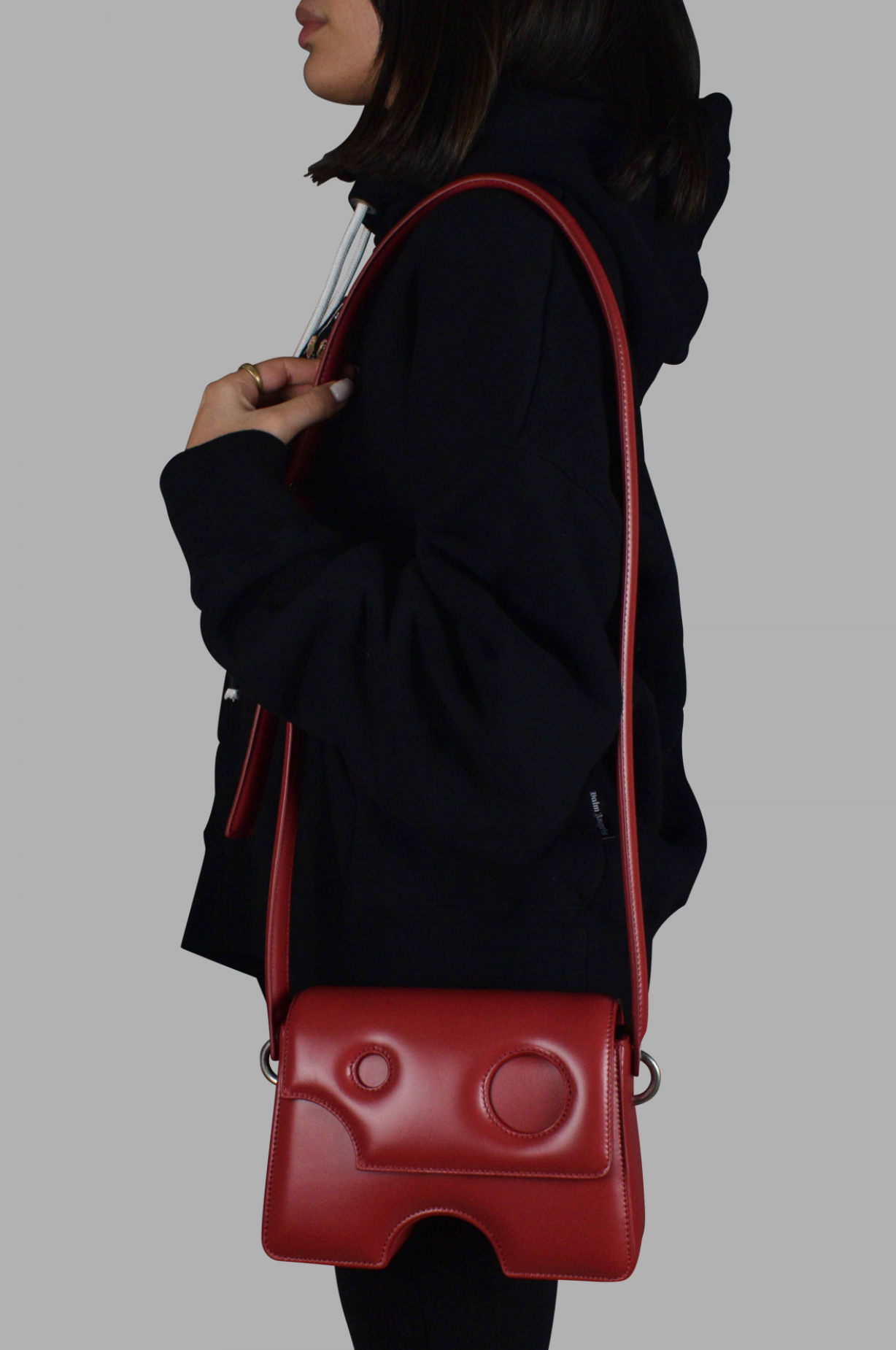 Chic Red Leather Crossbody Bag - Italian Elegance