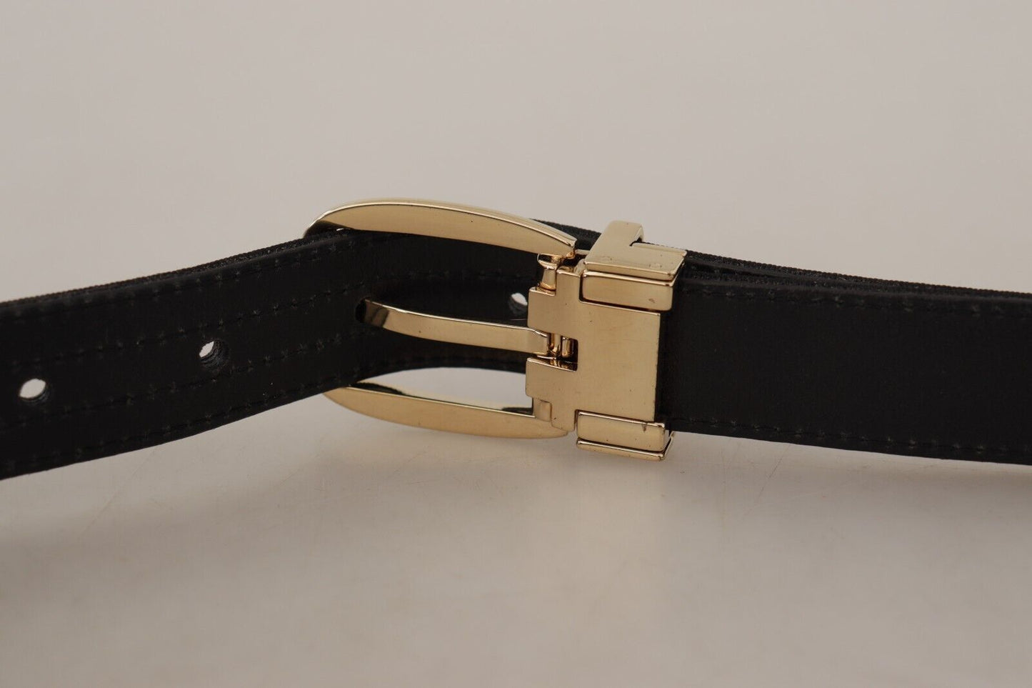 Chic Grosgrain Leather Belt with Gold Tone Buckle